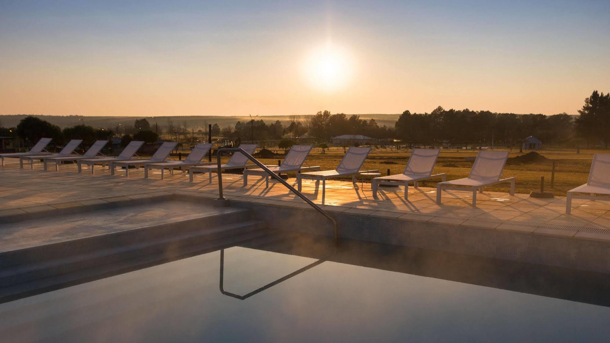 Salinas Del Almiron Resort Termal Termas de Almiron Luaran gambar